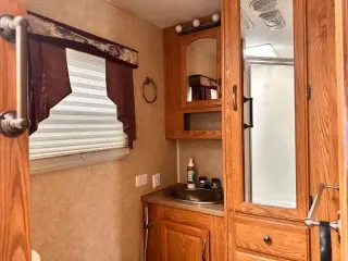 2005 Forest River Sierra