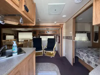 2005 Forest River Sierra