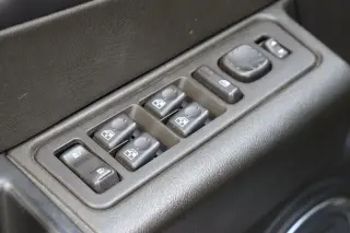 2005 HUMMER H2 SUT