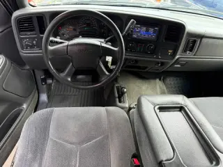 2004 GMC Sierra 2500HD SLT