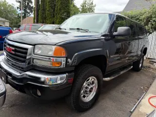 2004 GMC Sierra 2500HD SLT