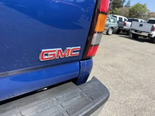 2004 GMC Sierra 1500 SLE