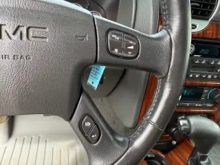 2003 GMC Envoy SLT