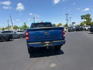 Ford F-150 2022 4x4 XL 4dr SuperCrew 6.5 ft. SB