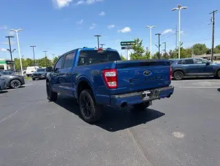 Ford F-150 2022 4x4 XL 4dr SuperCrew 6.5 ft. SB