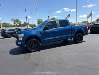 Ford F-150 2022 4x4 XL 4dr SuperCrew 6.5 ft. SB