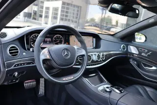 2015 Mercedes-Benz S 63 AMG 4MATIC Sedan