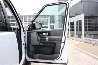2016 Land Rover LR4 HSE LUX Landmark Edition
