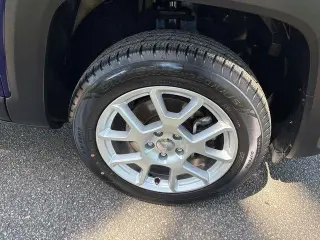 Jeep Renegade 2021 4x4 Latitude 4dr SUV