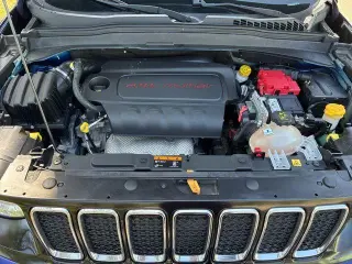 Jeep Renegade 2021 4x4 Latitude 4dr SUV