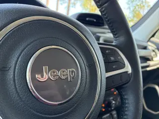 Jeep Renegade 2021 4x4 Latitude 4dr SUV