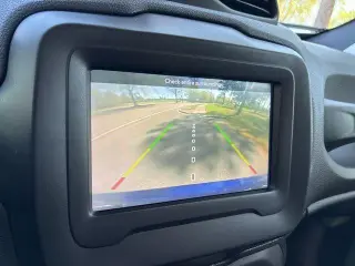 Jeep Renegade 2021 4x4 Latitude 4dr SUV