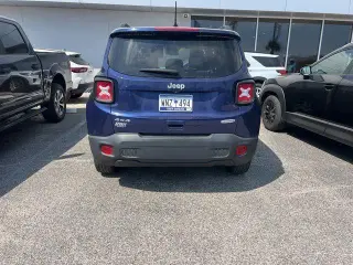 Jeep Renegade 2021 4x4 Latitude 4dr SUV