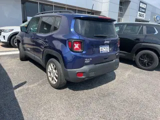 Jeep Renegade 2021 4x4 Latitude 4dr SUV