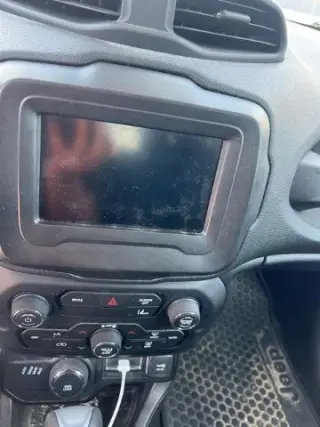 Jeep Renegade 2021 4x4 Latitude 4dr SUV