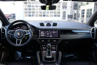 2020 Porsche Cayenne 
