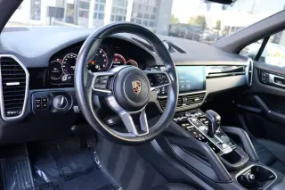2020 Porsche Cayenne 