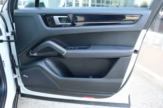 2020 Porsche Cayenne 