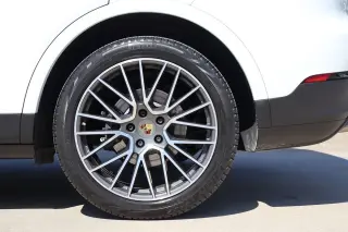 2020 Porsche Cayenne 