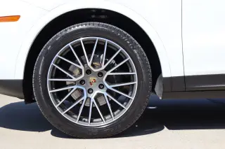 2020 Porsche Cayenne 