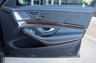 2019 Mercedes-Benz S 560 Sedan