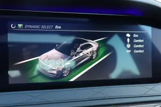 2019 Mercedes-Benz S 560 Sedan