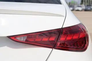2025 Mercedes-Benz C 300 Sedan