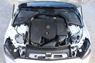 2025 Mercedes-Benz C 300 Sedan