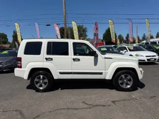 2008 Jeep Liberty Sport