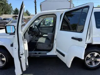 2008 Jeep Liberty Sport