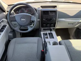 2008 Jeep Liberty Sport