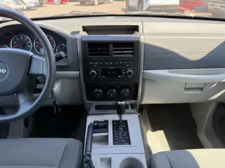 2008 Jeep Liberty Sport