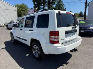 2008 Jeep Liberty Sport