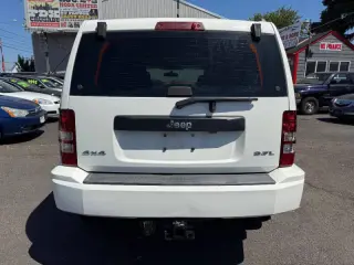 2008 Jeep Liberty Sport