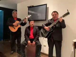 Trio de Boleros