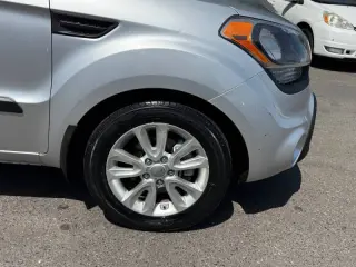 2013 Kia Soul +