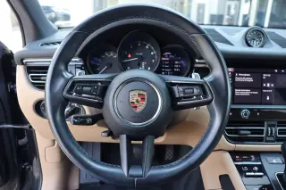 2023 Porsche Macan 