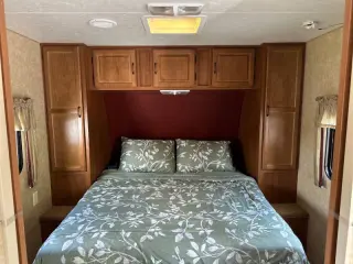 2010 Komfort Trailblazer LE 261