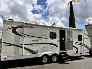 2010 Komfort Trailblazer LE 261