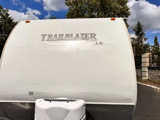 2010 Komfort Trailblazer LE 261
