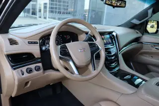 2019 Cadillac Escalade Platinum