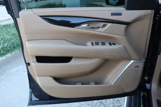 2019 Cadillac Escalade Platinum