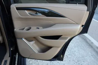 2019 Cadillac Escalade Platinum
