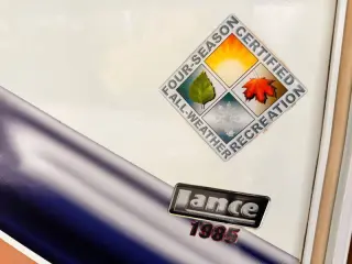 2013 Lance 1985 model  23 ft