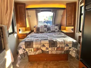 2017 Lance travel trailer 1955