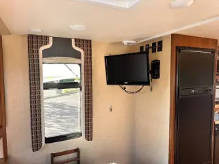 2017 Lance travel trailer 1955