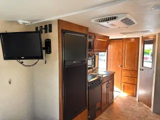 2017 Lance travel trailer 1955