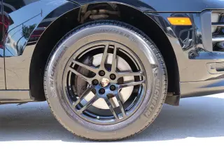 2020 Porsche Macan 