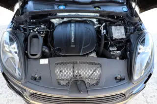 2020 Porsche Macan 