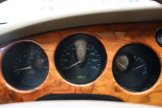 2002 Jaguar XK8 LOW LOW MILES